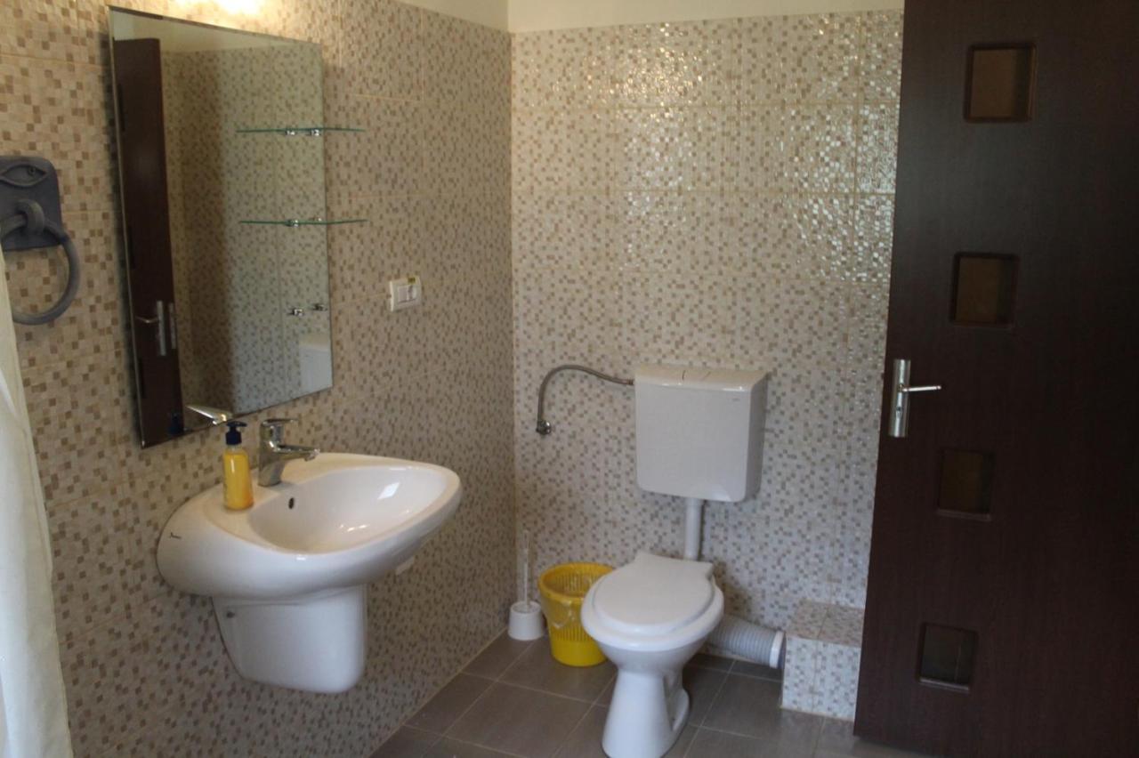 Havva Hotel Călimăneşti Esterno foto