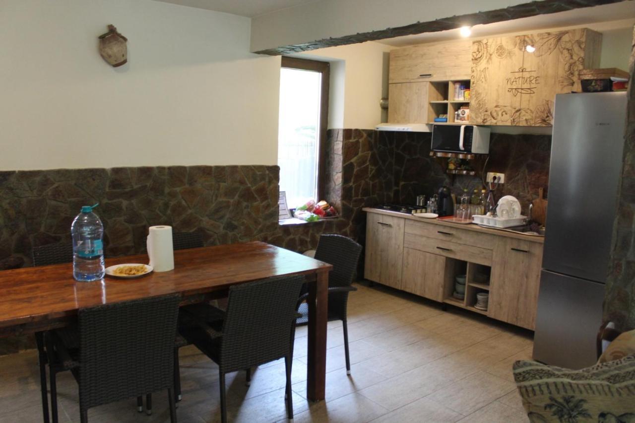 Havva Hotel Călimăneşti Esterno foto