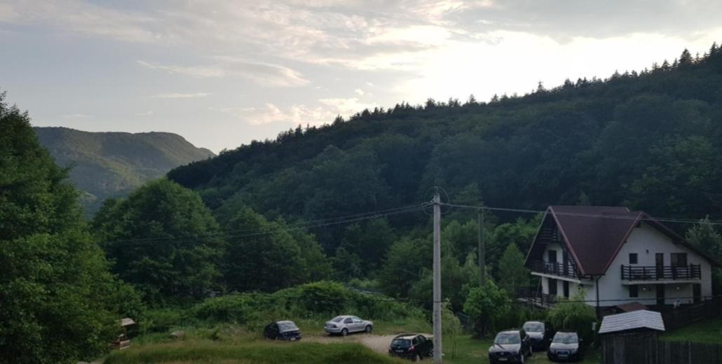 Havva Hotel Călimăneşti Esterno foto